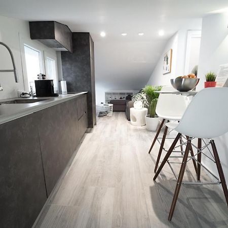 Buhardilla Comillas Beach En Primera Linea De Playa, Wifi, Netflix المظهر الخارجي الصورة