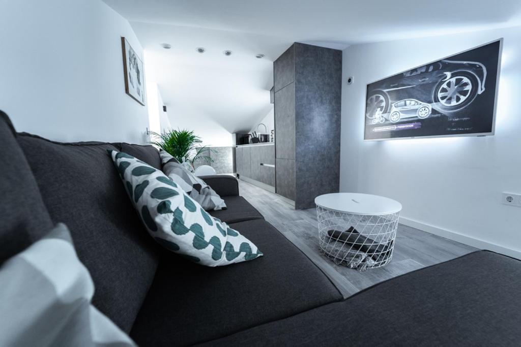 Buhardilla Comillas Beach En Primera Linea De Playa, Wifi, Netflix المظهر الخارجي الصورة