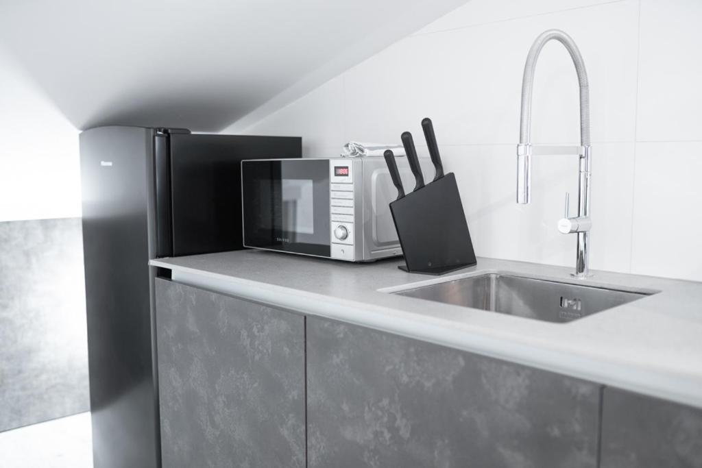Buhardilla Comillas Beach En Primera Linea De Playa, Wifi, Netflix المظهر الخارجي الصورة